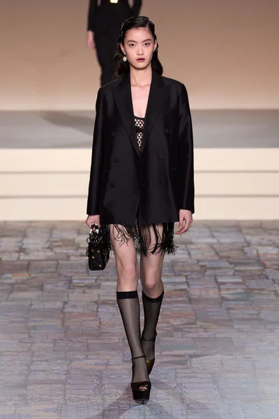 Look 6